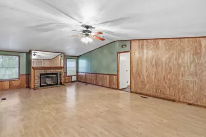 364 Wonder Drive, Springtown, TX 76082 - Photo 15