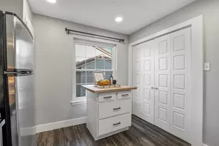 4777 Cedar Springs Rd, Dallas, TX 75219 - Photo 11