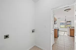 1309 W Chippewa Trail, Granbury, TX 76048 - Photo 19