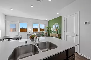 6922 Vining Dr, Princeton, TX 75407 - Photo 29