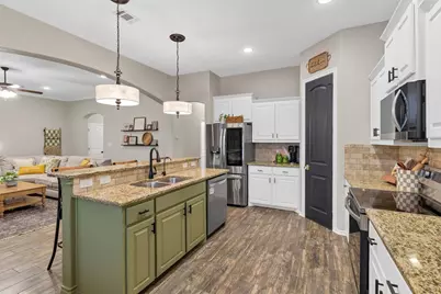 3103 White Horse Court, Granbury, TX 76049 - Photo 9