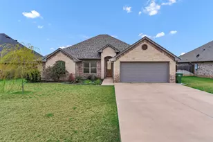 3103 White Horse Ct, Granbury, TX 76049 - Photo 3