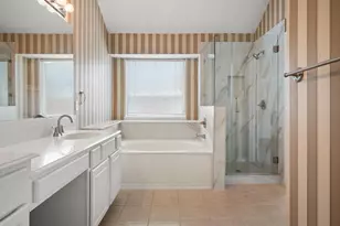 7700 Glenoaks Dr, Frisco, TX 75034 - Photo 17