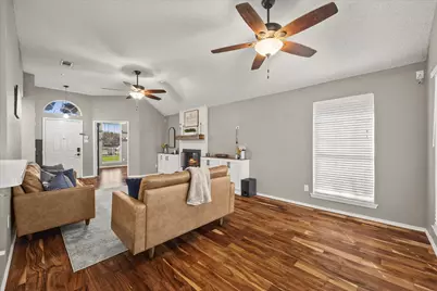 215 Parkway Court, Rockwall, TX 75032 - Photo 11