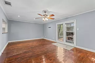 2117 W Lotus Ave, Fort Worth, TX 76111 - Photo 29