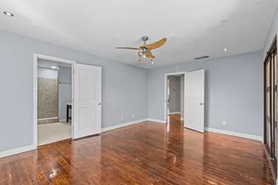 2117 W Lotus Avenue, Fort Worth, TX 76111 - Photo 15