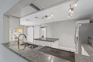 2117 W Lotus Ave, Fort Worth, TX 76111 - Photo 27