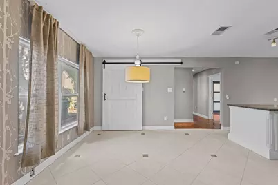 2117 W Lotus Avenue, Fort Worth, TX 76111 - Photo 23