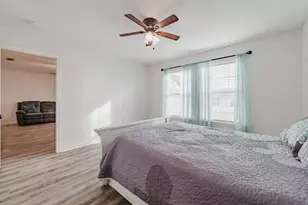 304 W 4th Terrace, Springtown, TX 76082 - Photo 13