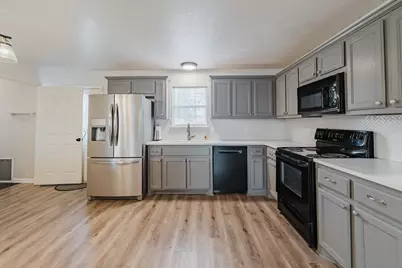 304 W 4th Terrace, Springtown, TX 76082 - Photo 7