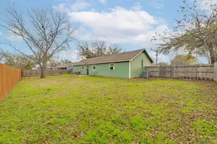 304 W 4th Terrace, Springtown, TX 76082 - Photo 23