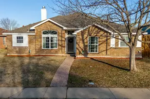 4818 Mize Ct, Rowlett, TX 75088 - Photo 3