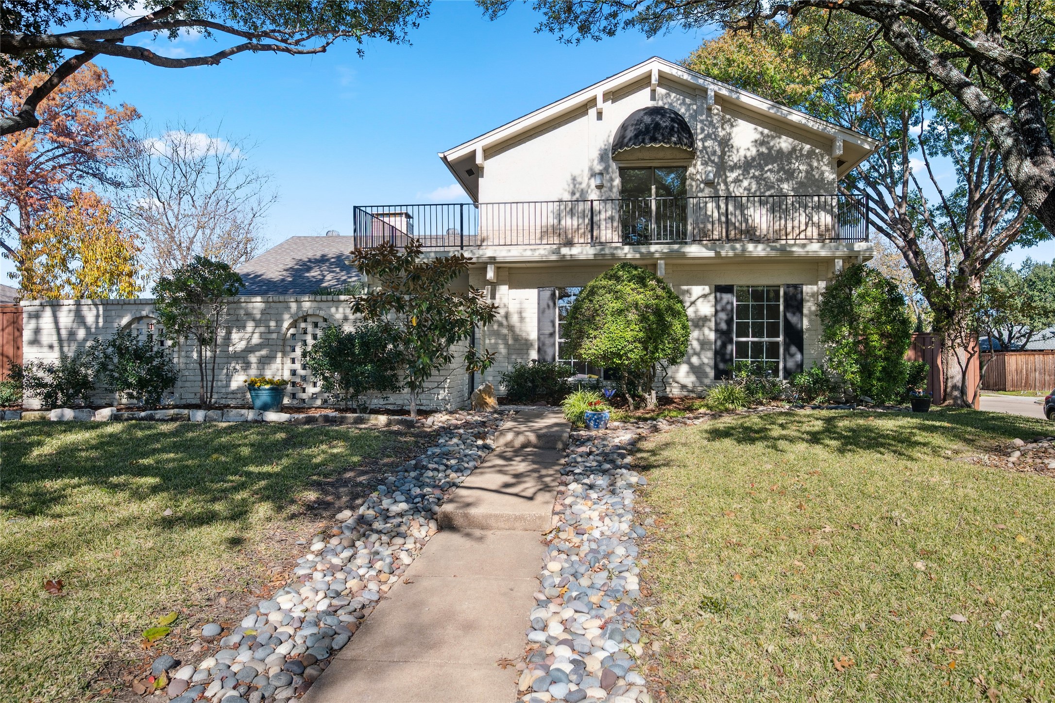 2013 Apollo Rd, Richardson, TX 75081 - MLS 21127306 - Coldwell Banker