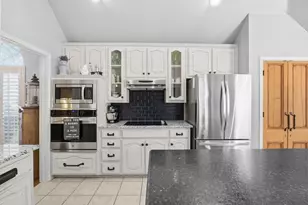 3404 Windsor Pkwy, Corinth, TX 76210 - Photo 3