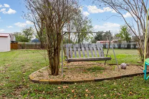 603 Eagle Dr, Eddy, TX 76524 - Photo 19