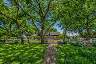 9310 Merritt Rd, Rowlett, TX 75089 - Photo 9