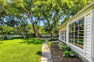 9310 Merritt Rd, Rowlett, TX 75089 - Photo 23
