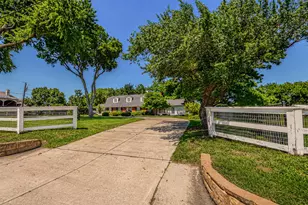 9310 Merritt Rd, Rowlett, TX 75089 - Photo 35