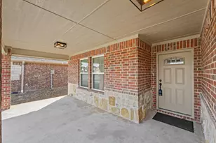 1005 Hardaway Ln, Greenville, TX 75402 - Photo 3