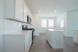 14832 Holster Trl, Fort Worth, TX 76052 - Photo 9