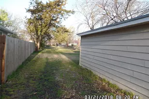 1005 Oak St, McKinney, TX 75069 - Photo 3