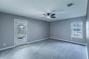 961 Shilling Dr, Elm Mott, TX 76640 - Photo 11