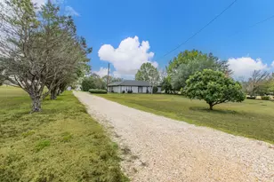 961 Shilling Dr, Elm Mott, TX 76640 - Photo 21