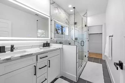 1511 S Barry Avenue, Dallas, TX 75223 - Photo 7