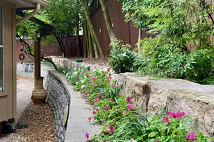 327 Kahala Dr, Dallas, TX 75218 - Photo 37