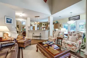 327 Kahala Dr, Dallas, TX 75218 - Photo 7