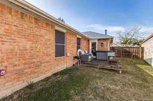 218 Streamside Dr, DeSoto, TX 75115 - Photo 25