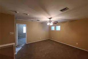 2811 Prado, Grand Prairie, TX 75054 - Photo 29