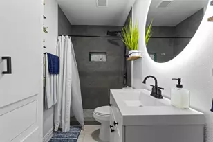 206 W Vista Dr, Garland, TX 75041 - Photo 17