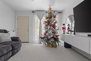 206 W Vista Dr, Garland, TX 75041 - Photo 5