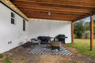 206 W Vista Dr, Garland, TX 75041 - Photo 23