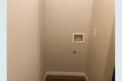 619 Arbor Lane, Lancaster, TX 75134 - Photo 7