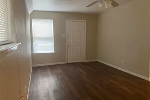 619 Arbor Ln, Lancaster, TX 75134 - Photo 1