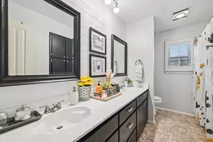 2609 Meadow Green, Bedford, TX 76021 - Photo 11