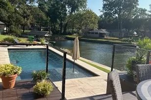 135 N Merlin Dr, Mabank, TX 75156 - Photo 3