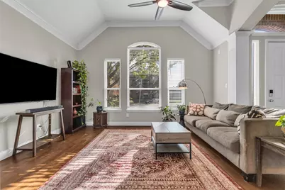 10319 Donley Drive, Irving, TX 75063 - Photo 7