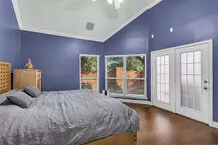 10319 Donley Dr, Irving, TX 75063 - Photo 25