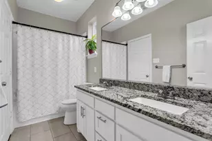 10319 Donley Dr, Irving, TX 75063 - Photo 31