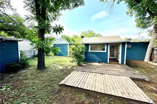 610 W Dale St, Winters, TX 79567 - Photo 15