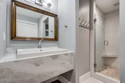 2910 S Country Club Road, Garland, TX 75043 - Photo 9