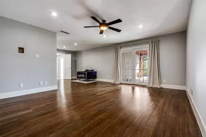 2910 S Country Club Road, Garland, TX 75043 - Photo 19