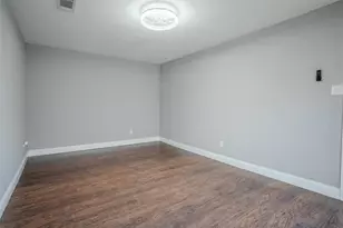 1610 St James Dr, Carrollton, TX 75007 - Photo 23