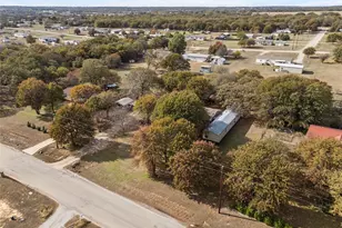 353 Prairie Ln, Azle, TX 76020 - Photo 33