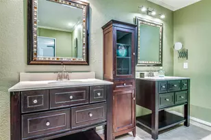 16345 Lauder Ln, Dallas, TX 75248 - Photo 19