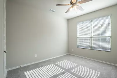 951 Hurstwood Drive, Van Alstyne, TX 75495 - Photo 7