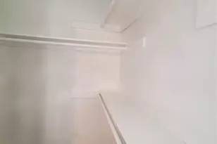 117 Valley Spring Dr, Arlington, TX 76018 - Photo 7